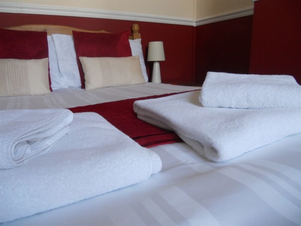 Seasons Guest house 4*